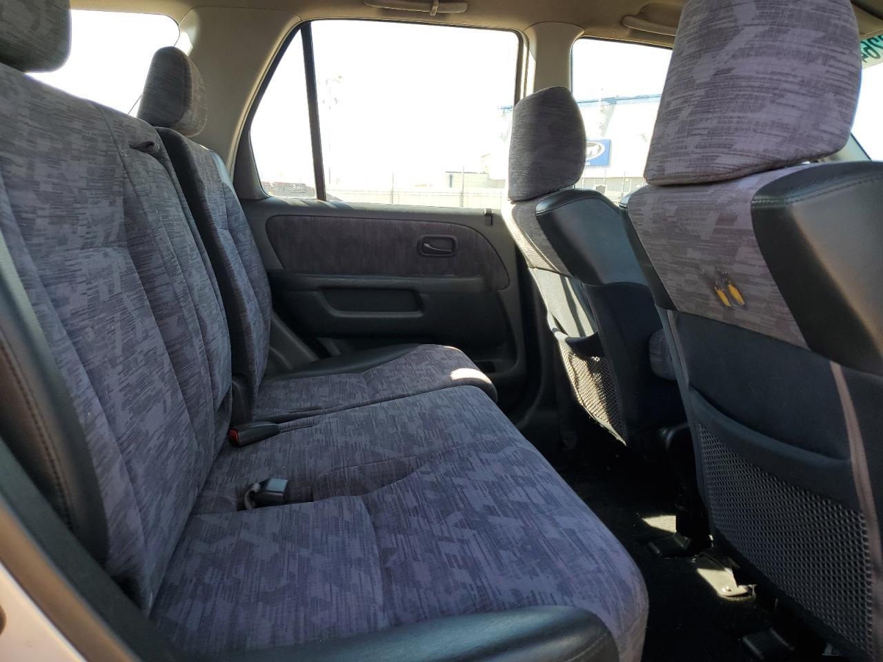 2004 HONDA CR-V