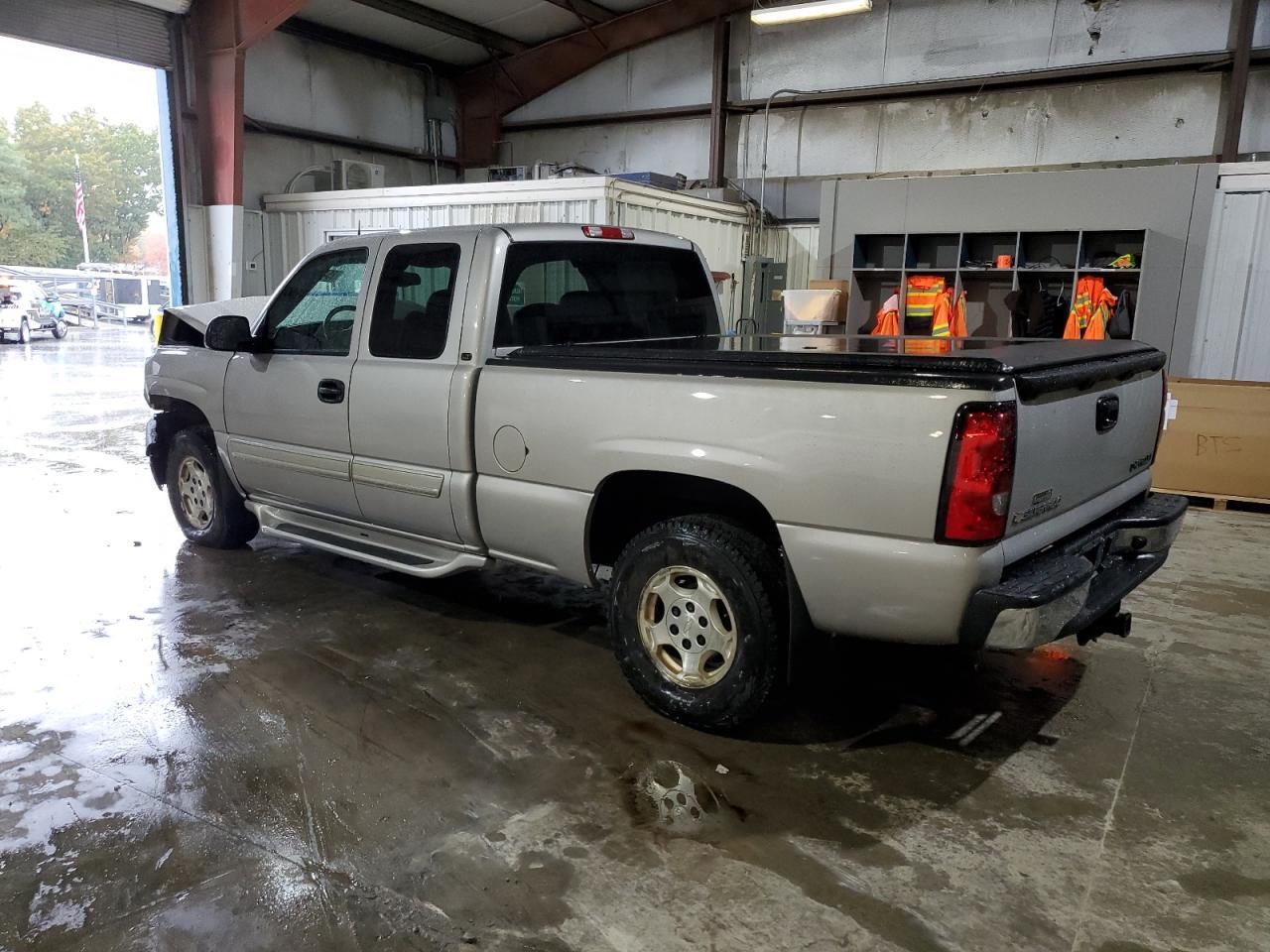 2004 CHEVROLET Silverado