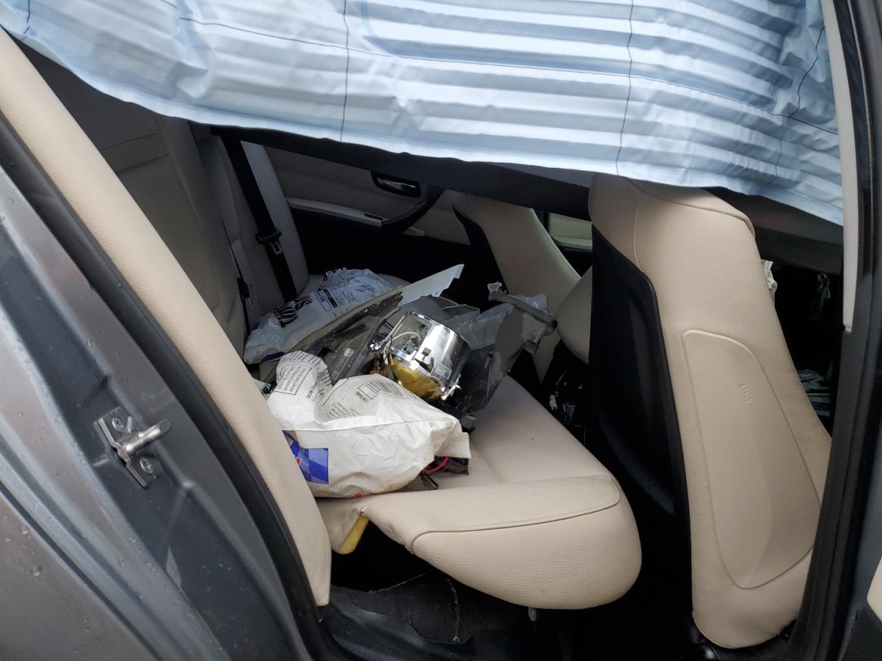 2011 BMW 3 SERIES