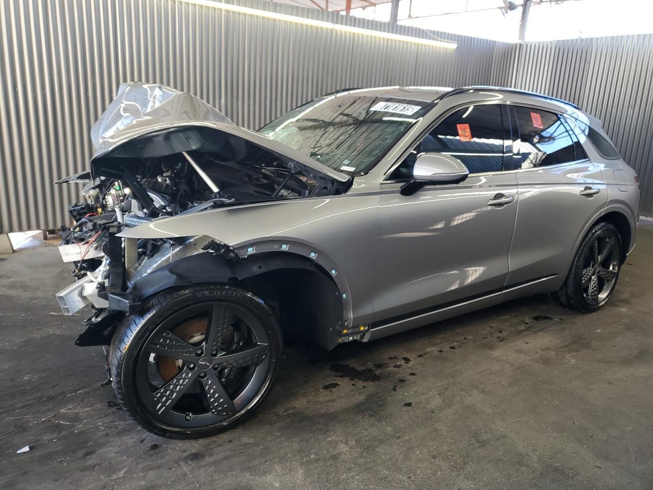 2023 GENESIS GV70
