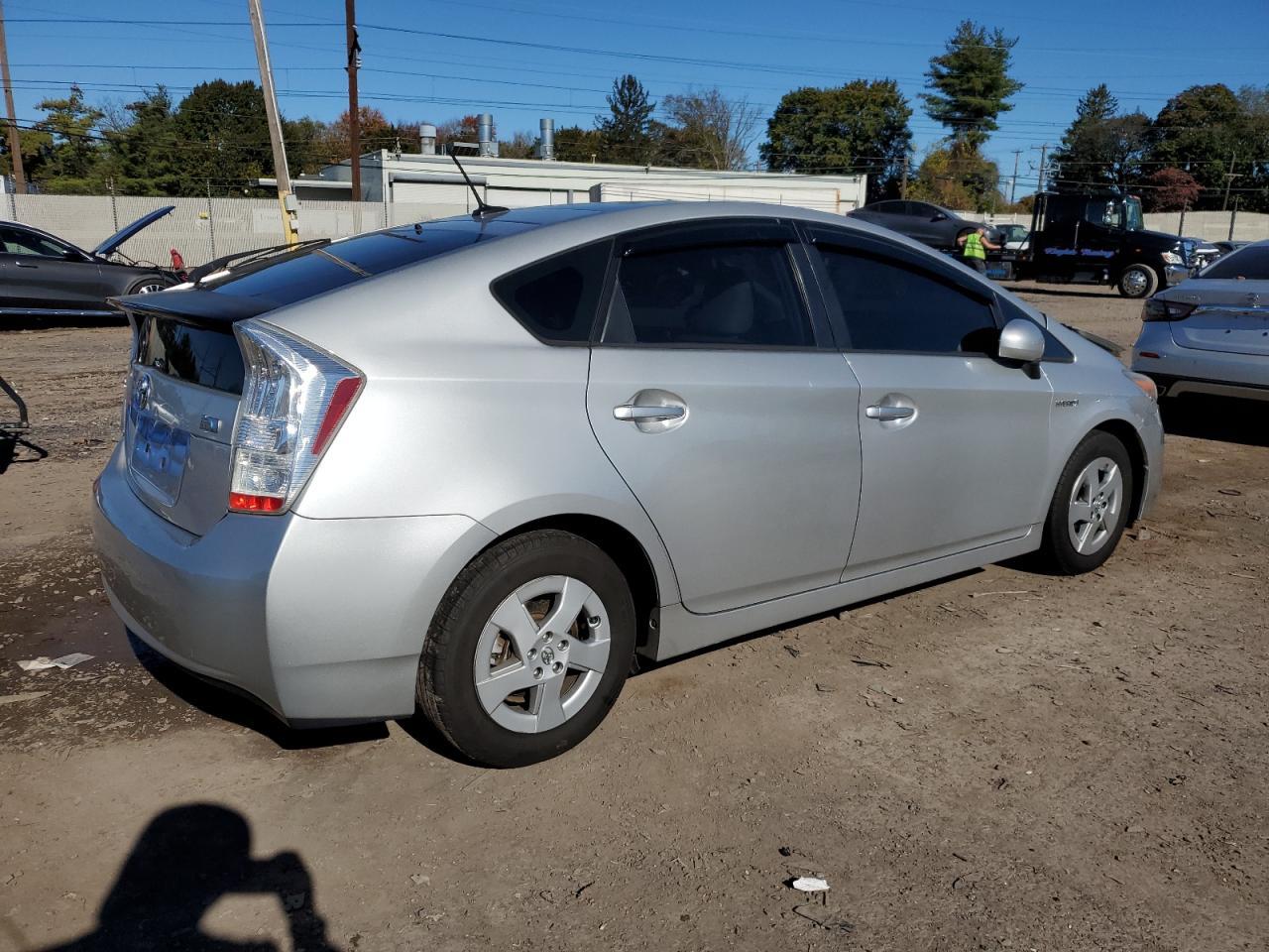 2010 TOYOTA PRIUS