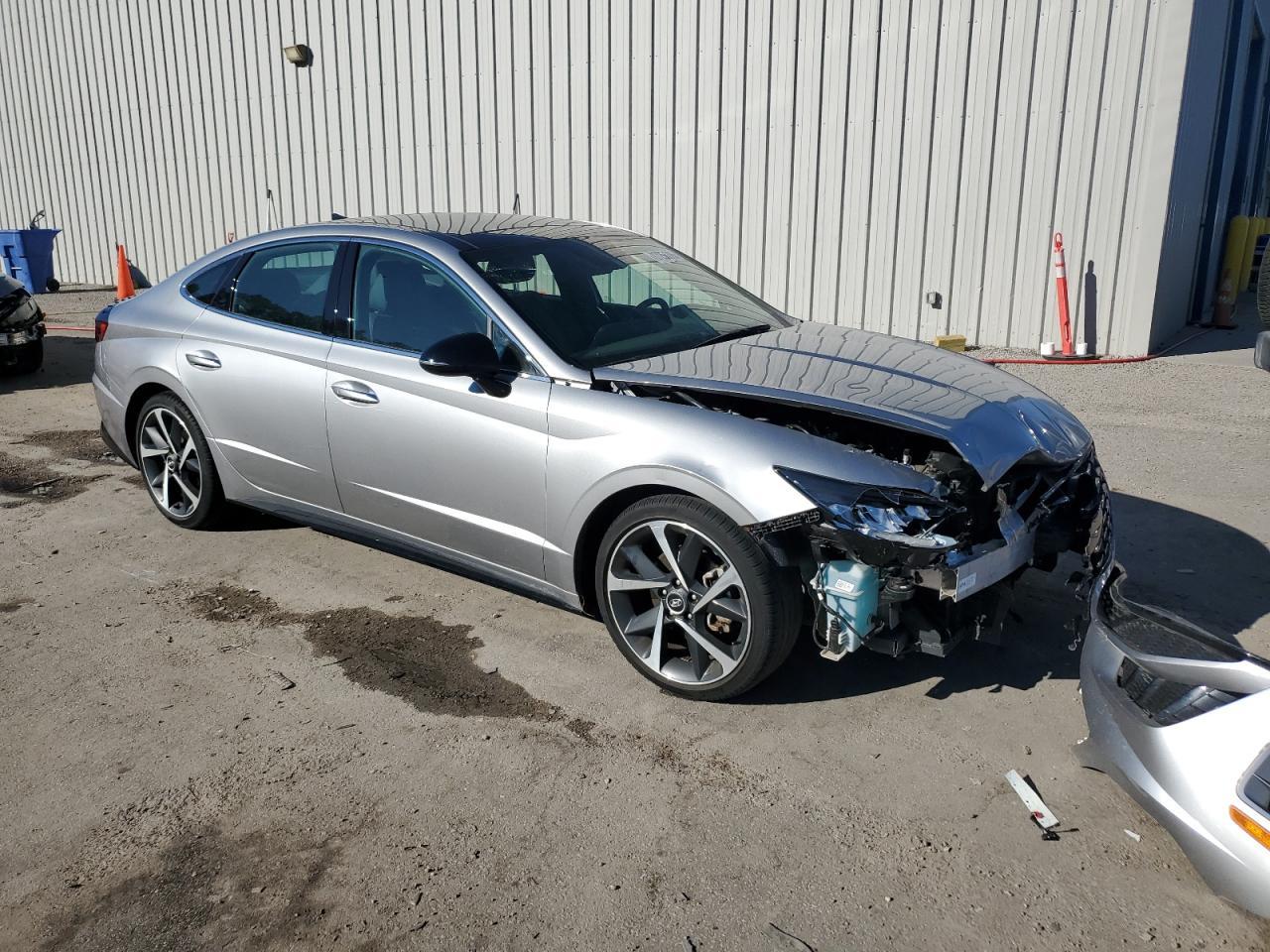 2022 HYUNDAI SONATA