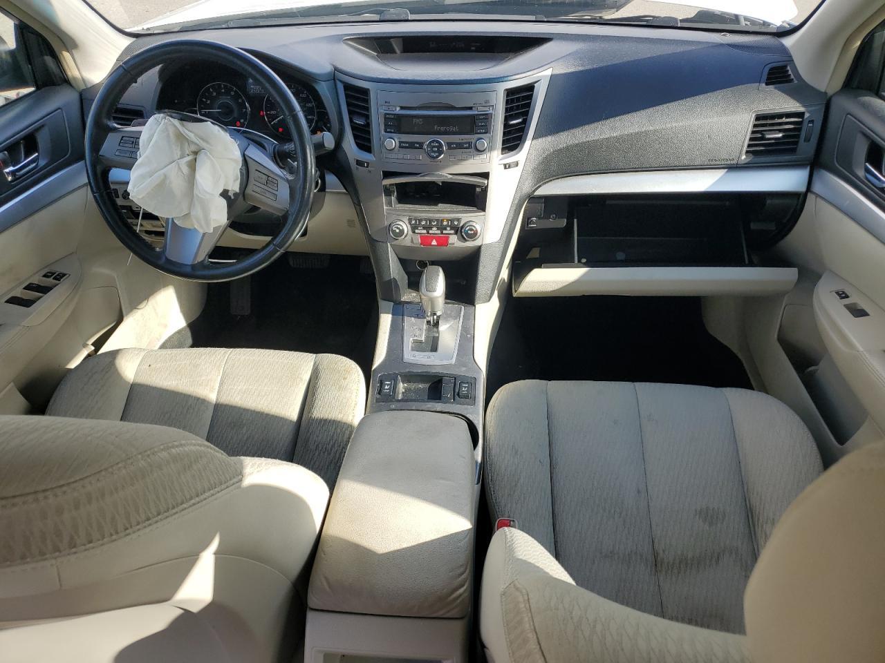 2010 SUBARU Legacy
