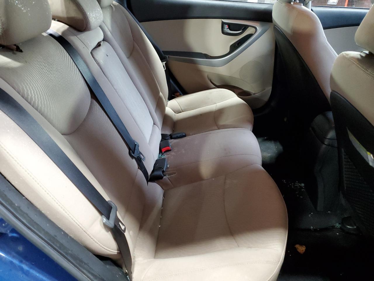 2016 HYUNDAI ELANTRA