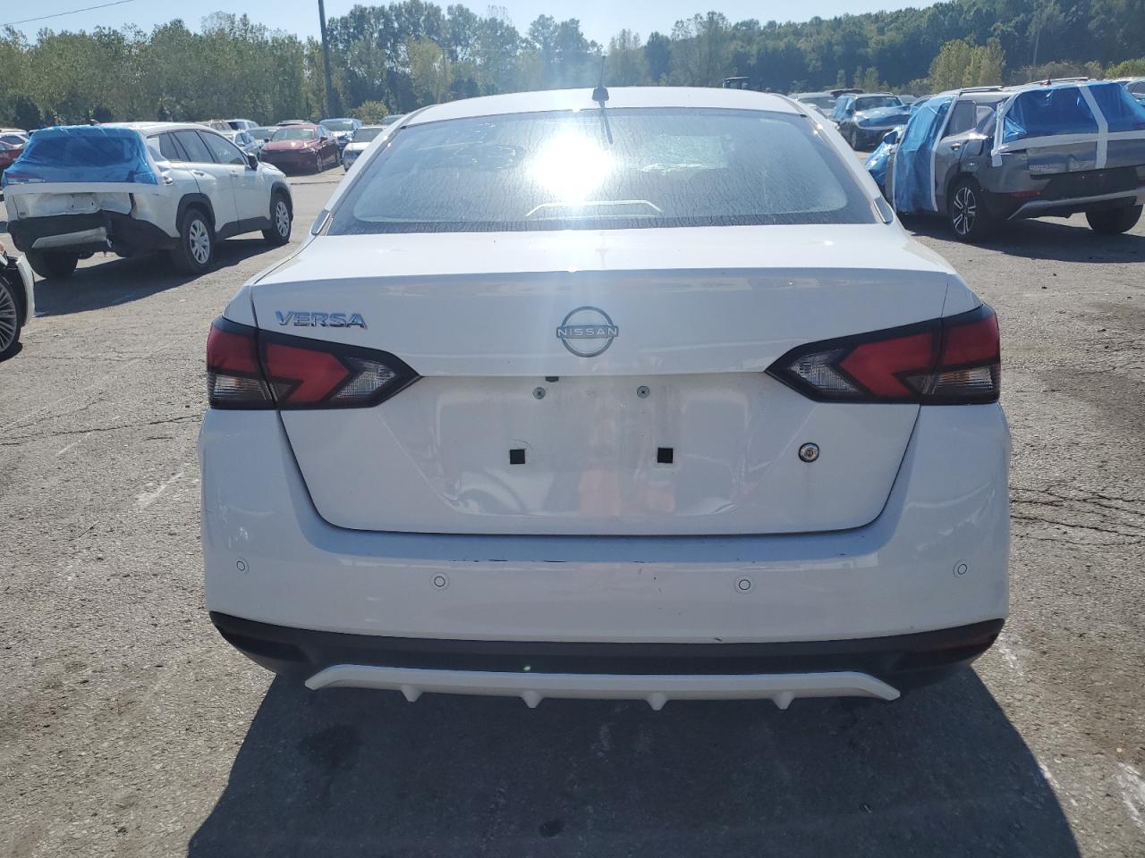 2024 NISSAN VERSA