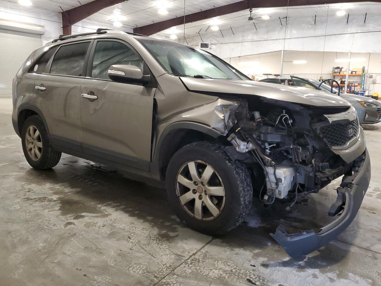 2011 KIA SORENTO