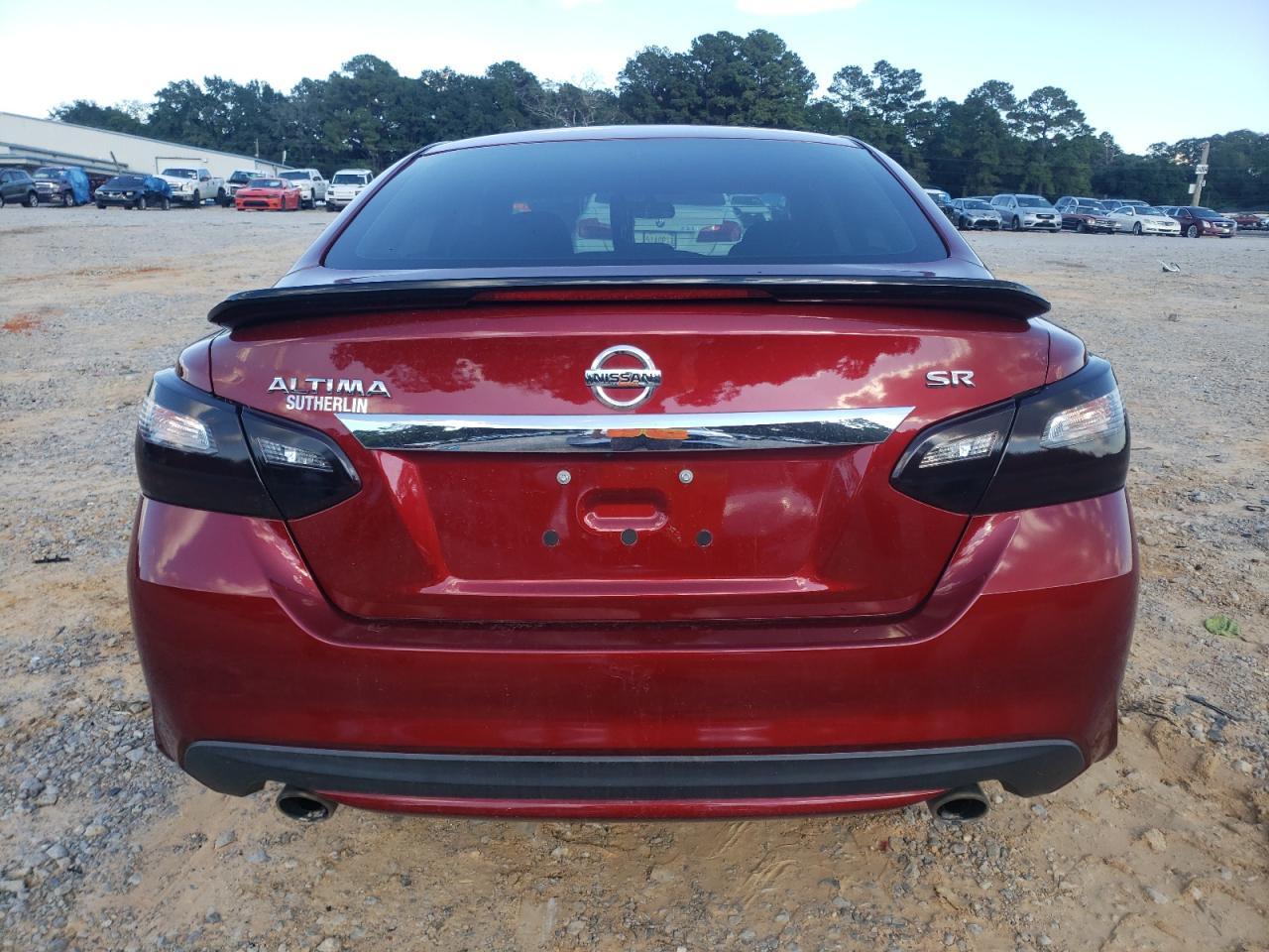 2017 NISSAN ALTIMA