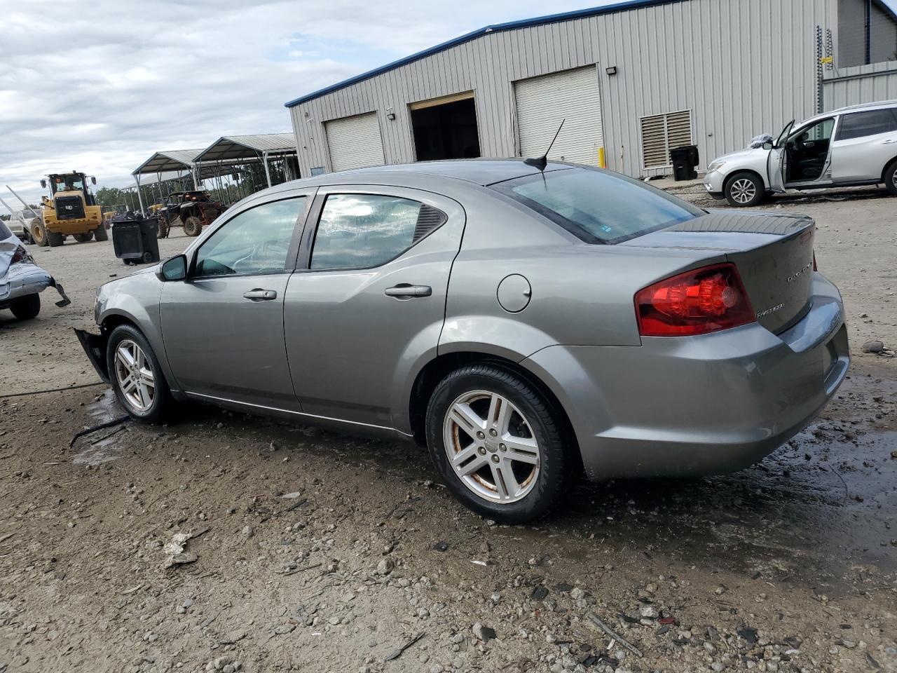 2012 DODGE Avenger