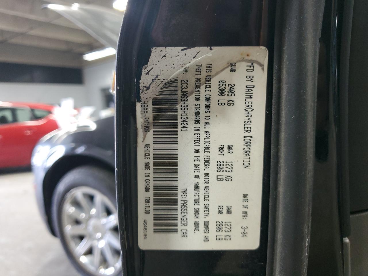 2005 CHRYSLER 300