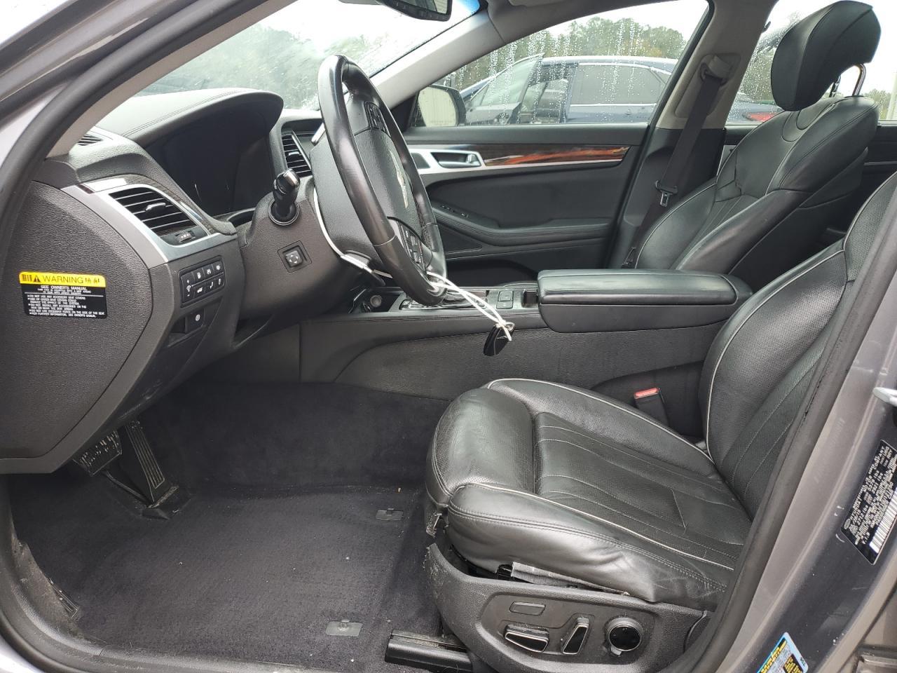 2016 HYUNDAI GENESIS