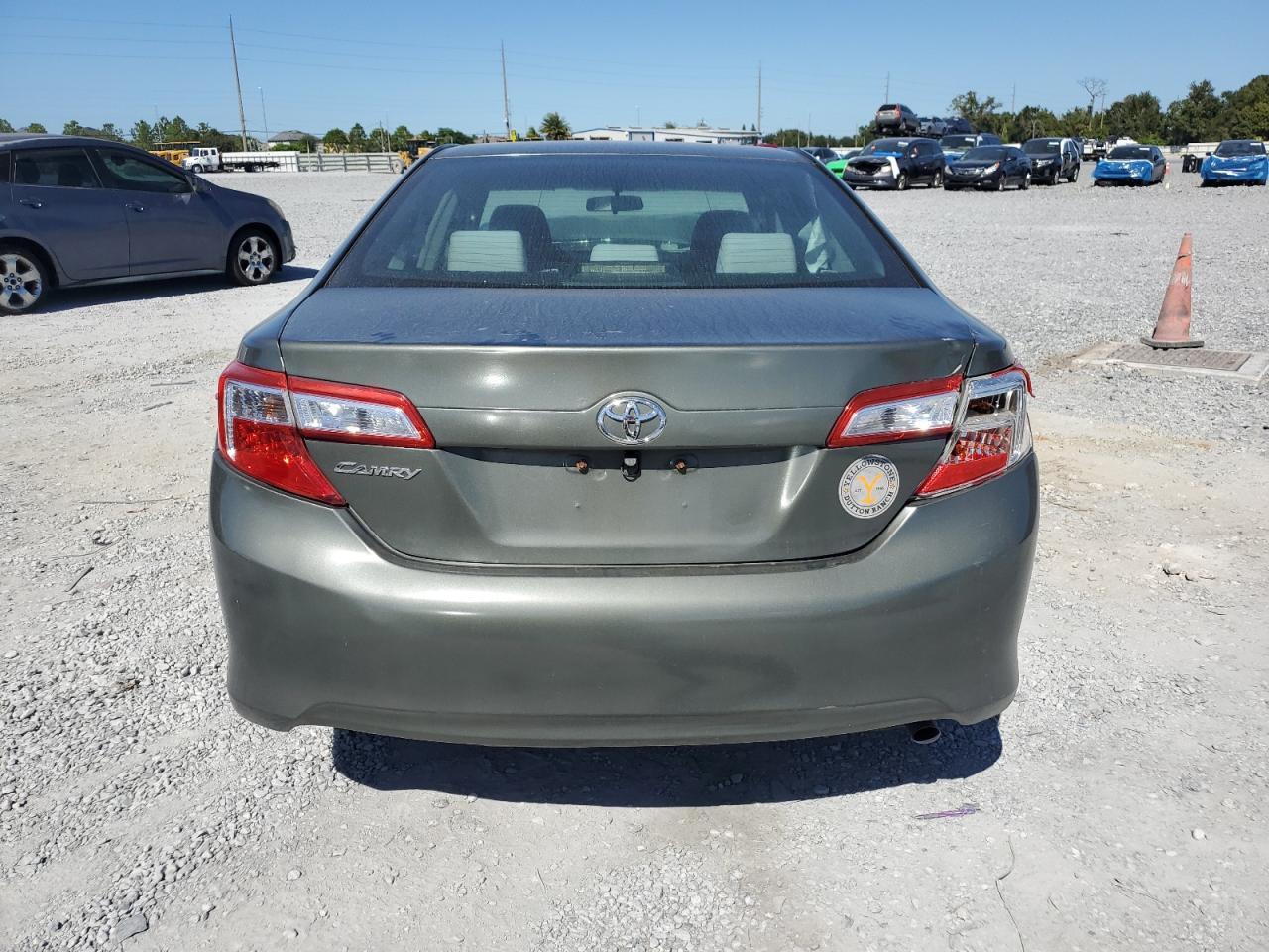 2012 TOYOTA CAMRY