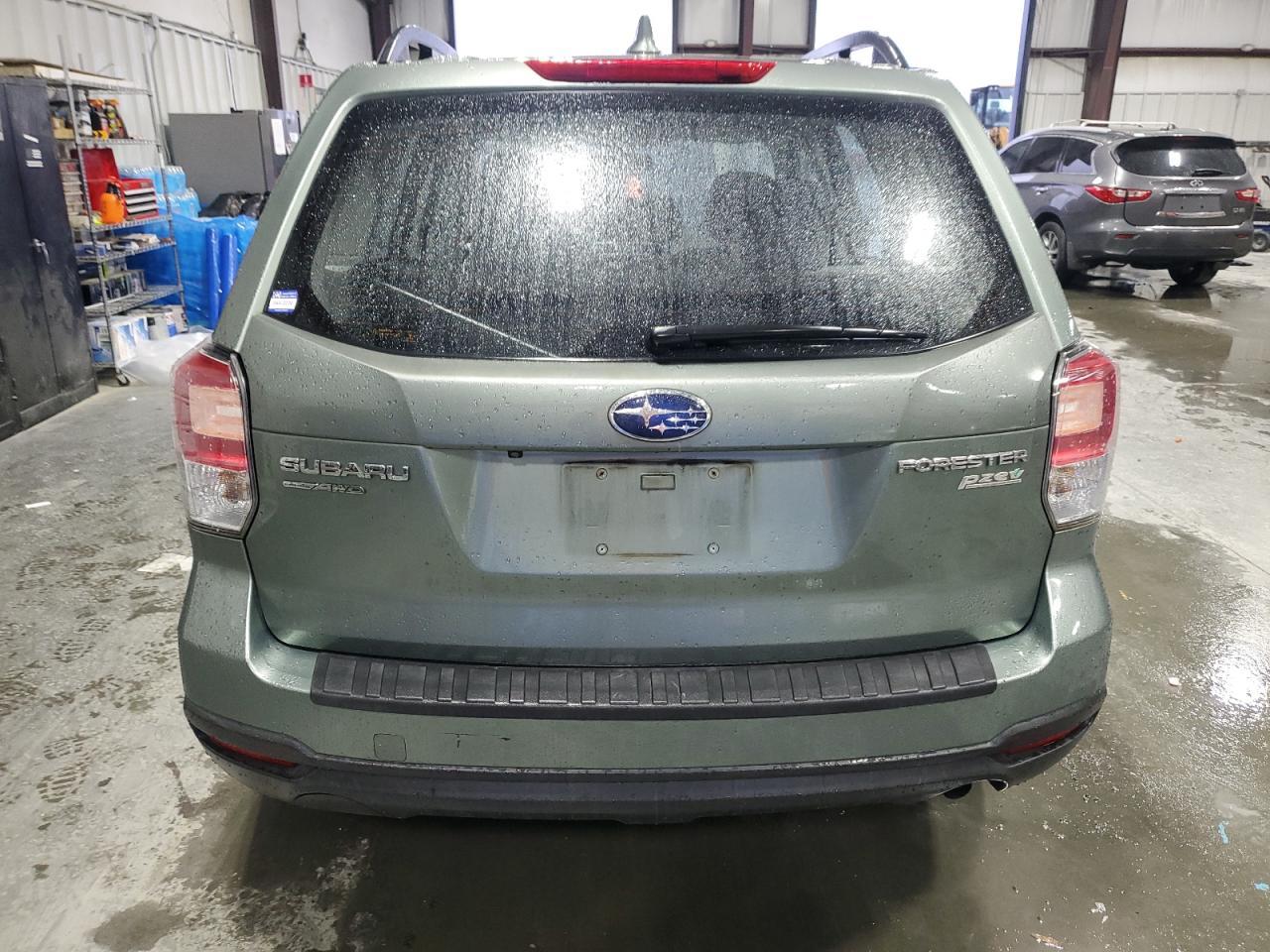 2017 SUBARU FORESTER