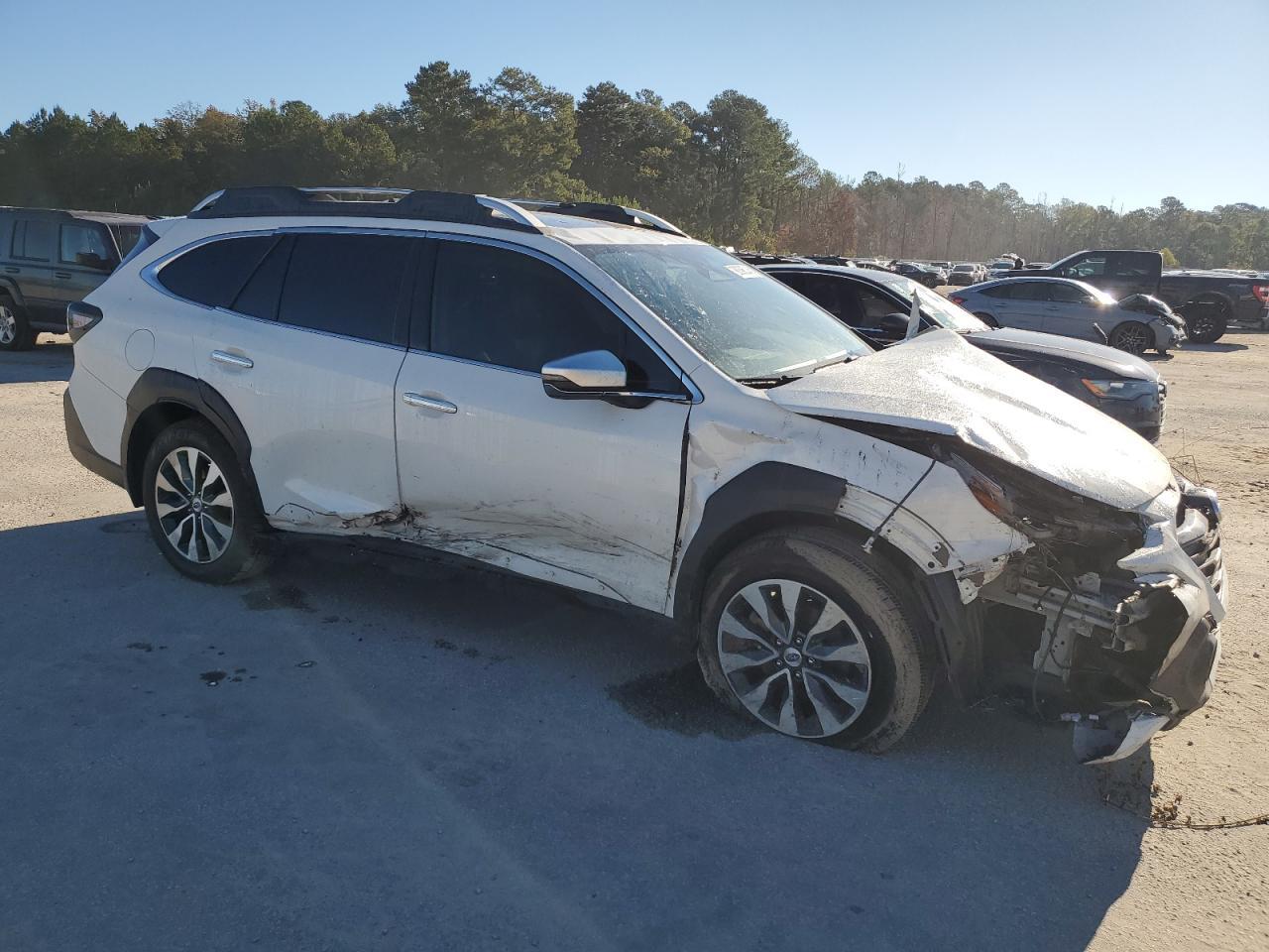 2024 SUBARU Outback