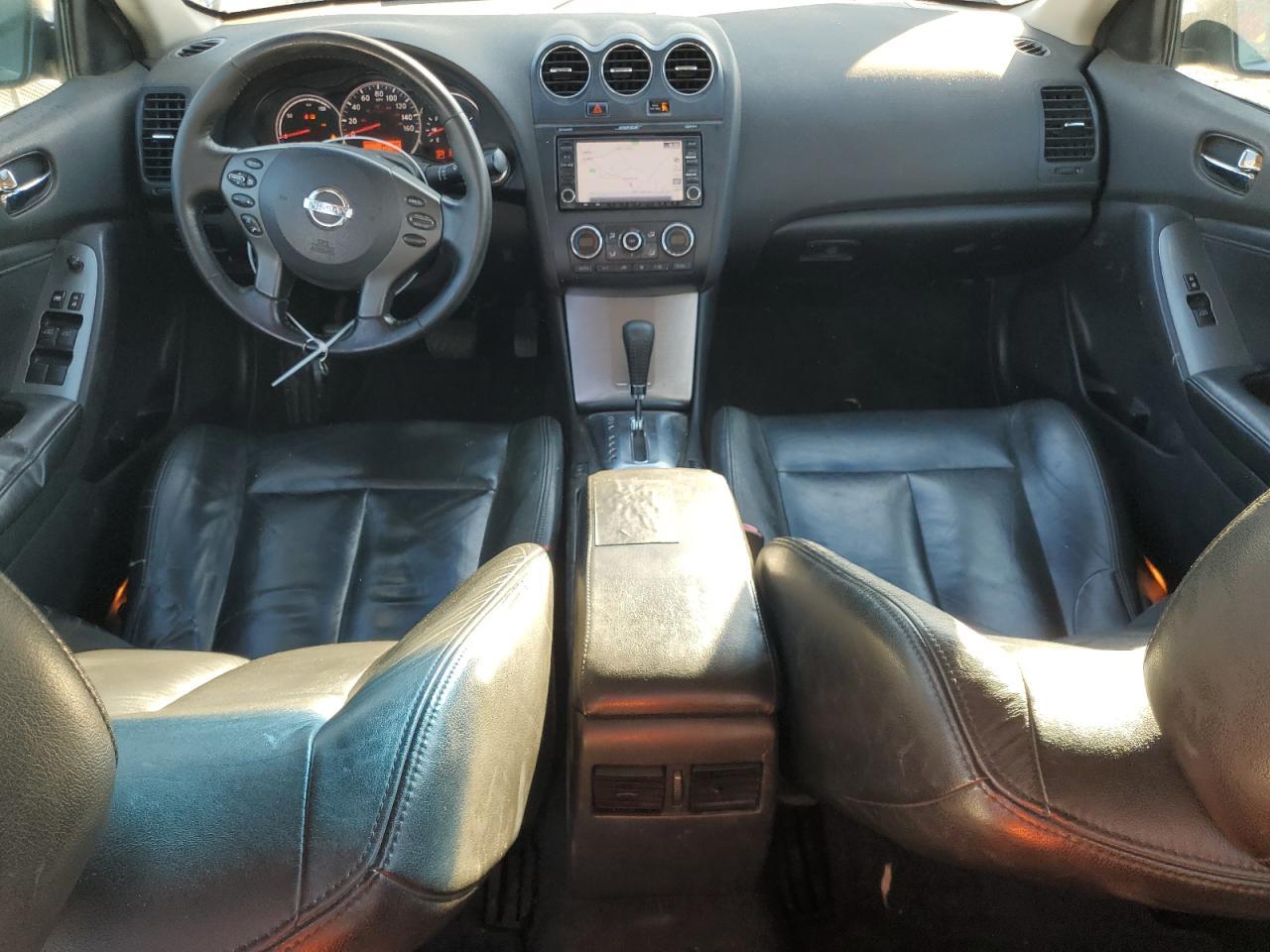 2010 NISSAN ALTIMA