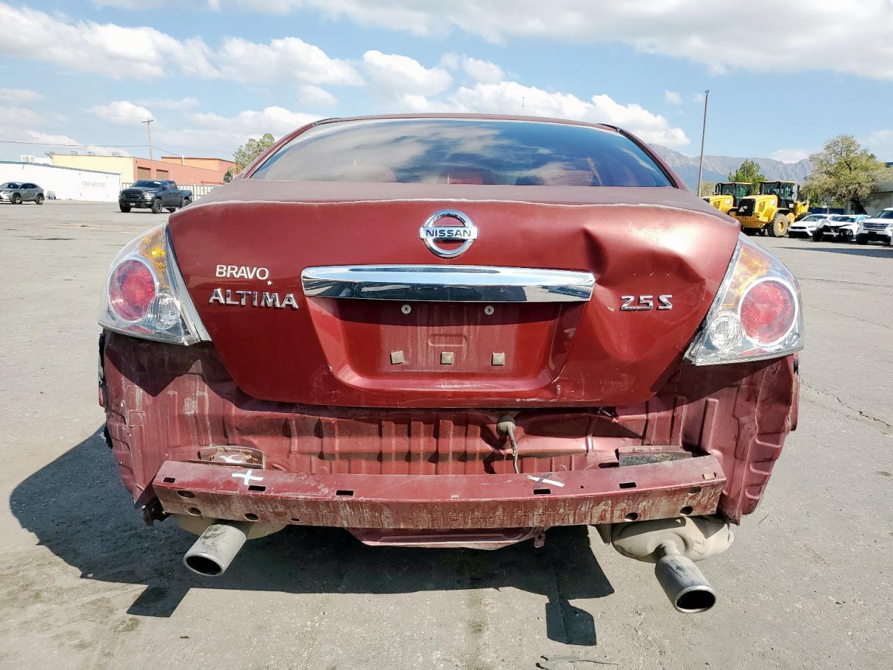 2012 NISSAN ALTIMA