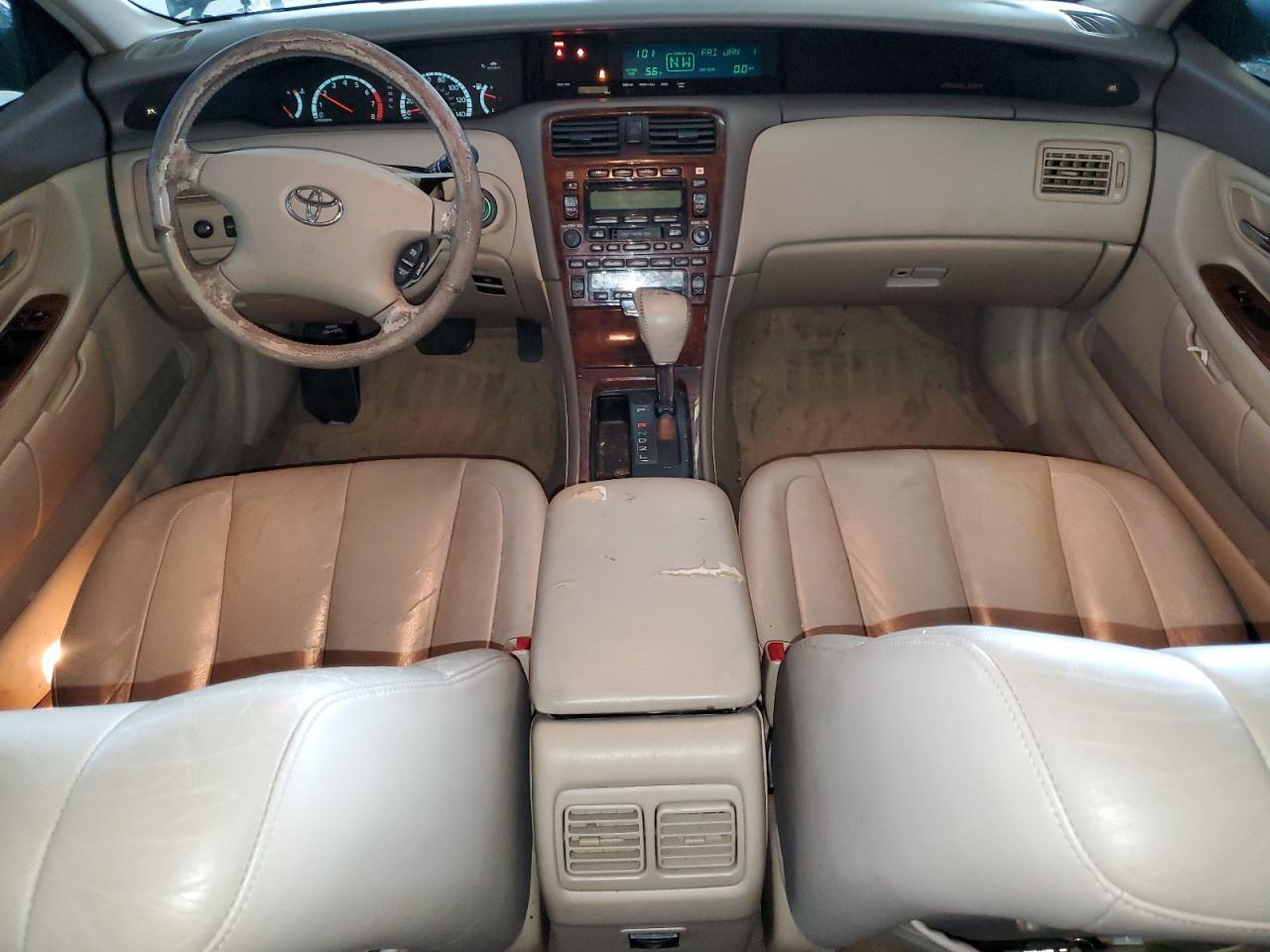 2002 TOYOTA Avalon