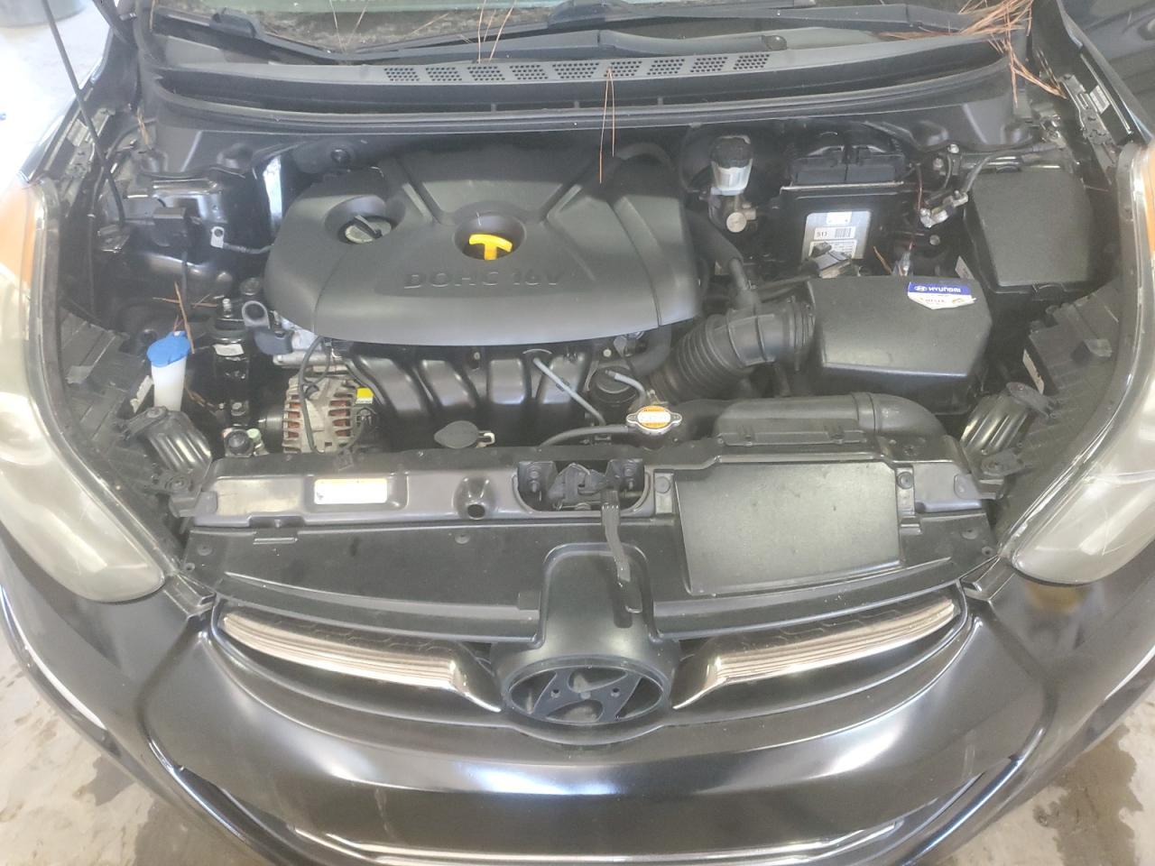 2011 HYUNDAI ELANTRA