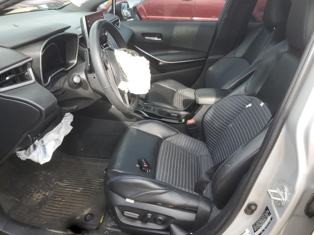 2022 TOYOTA COROLLA