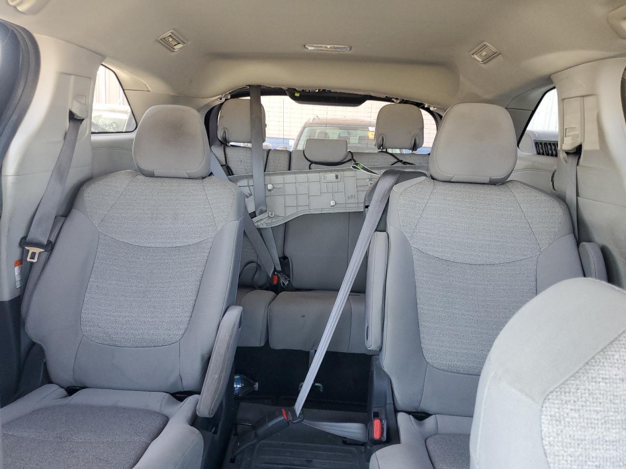 2022 TOYOTA SIENNA