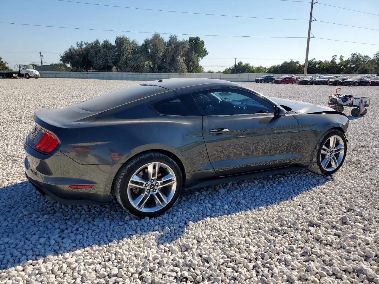 2020 FORD MUSTANG
