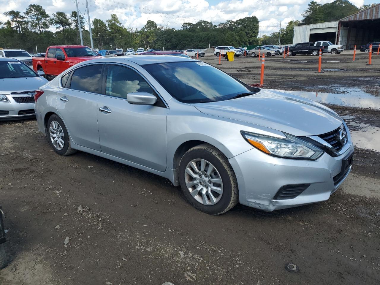 2017 NISSAN ALTIMA
