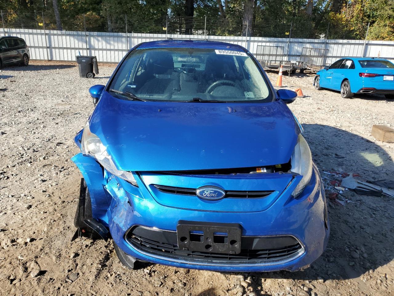2011 FORD Fiesta