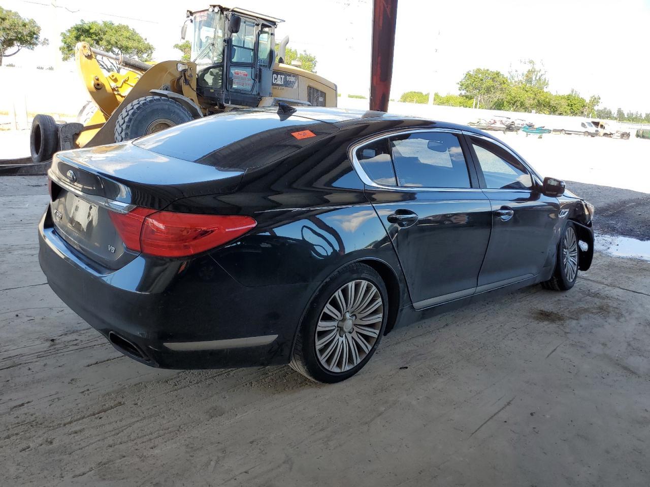 2015 KIA K900