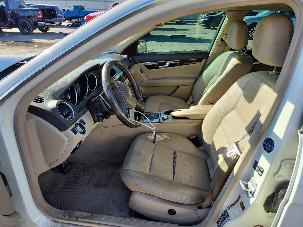 2012 MERCEDES-BENZ C-CLASS