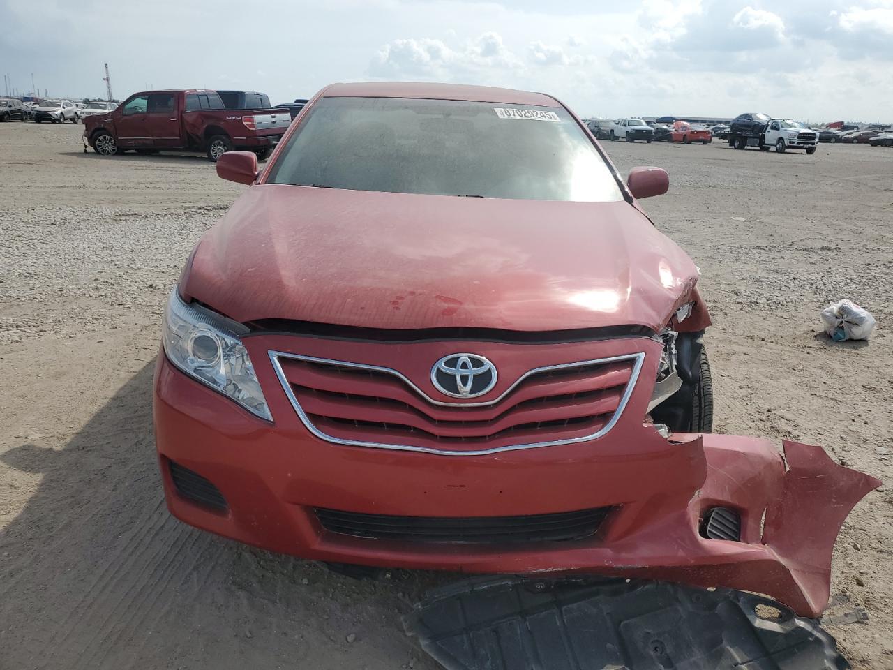 2011 TOYOTA CAMRY