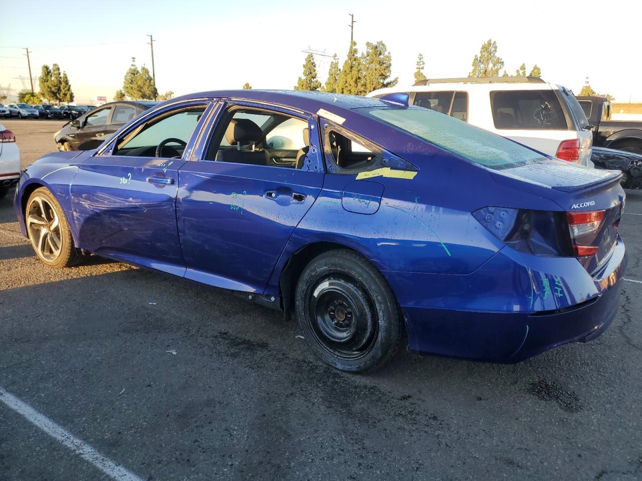 2018 HONDA ACCORD