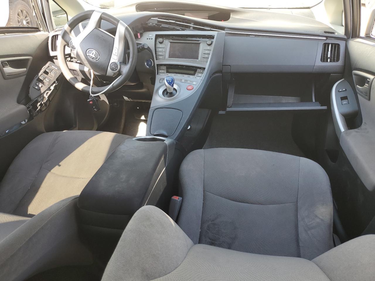 2014 TOYOTA PRIUS