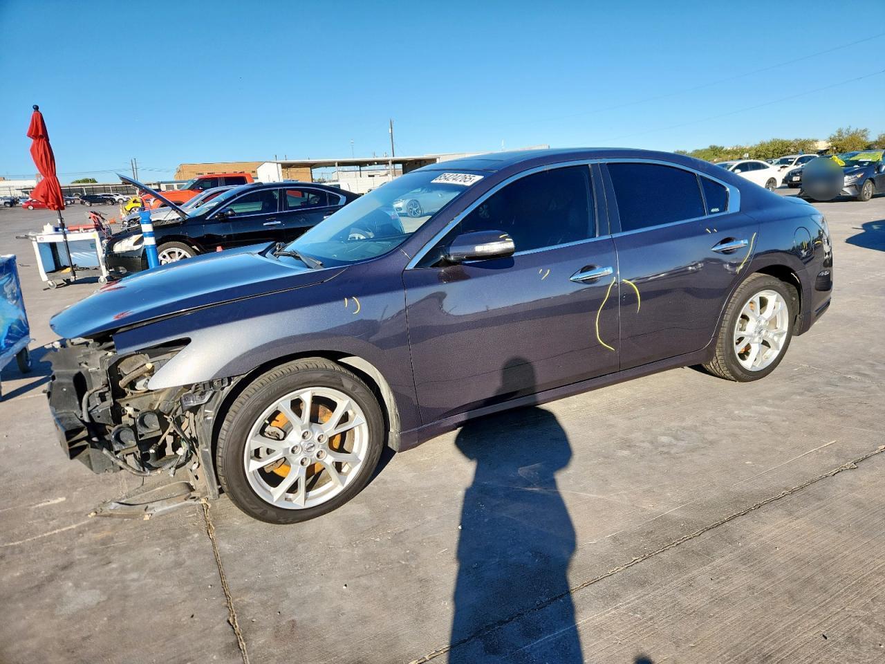 2012 NISSAN Maxima