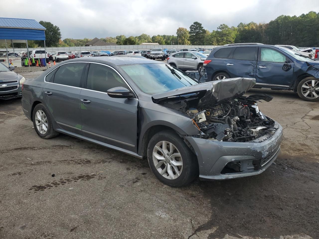 2016 VOLKSWAGEN Passat