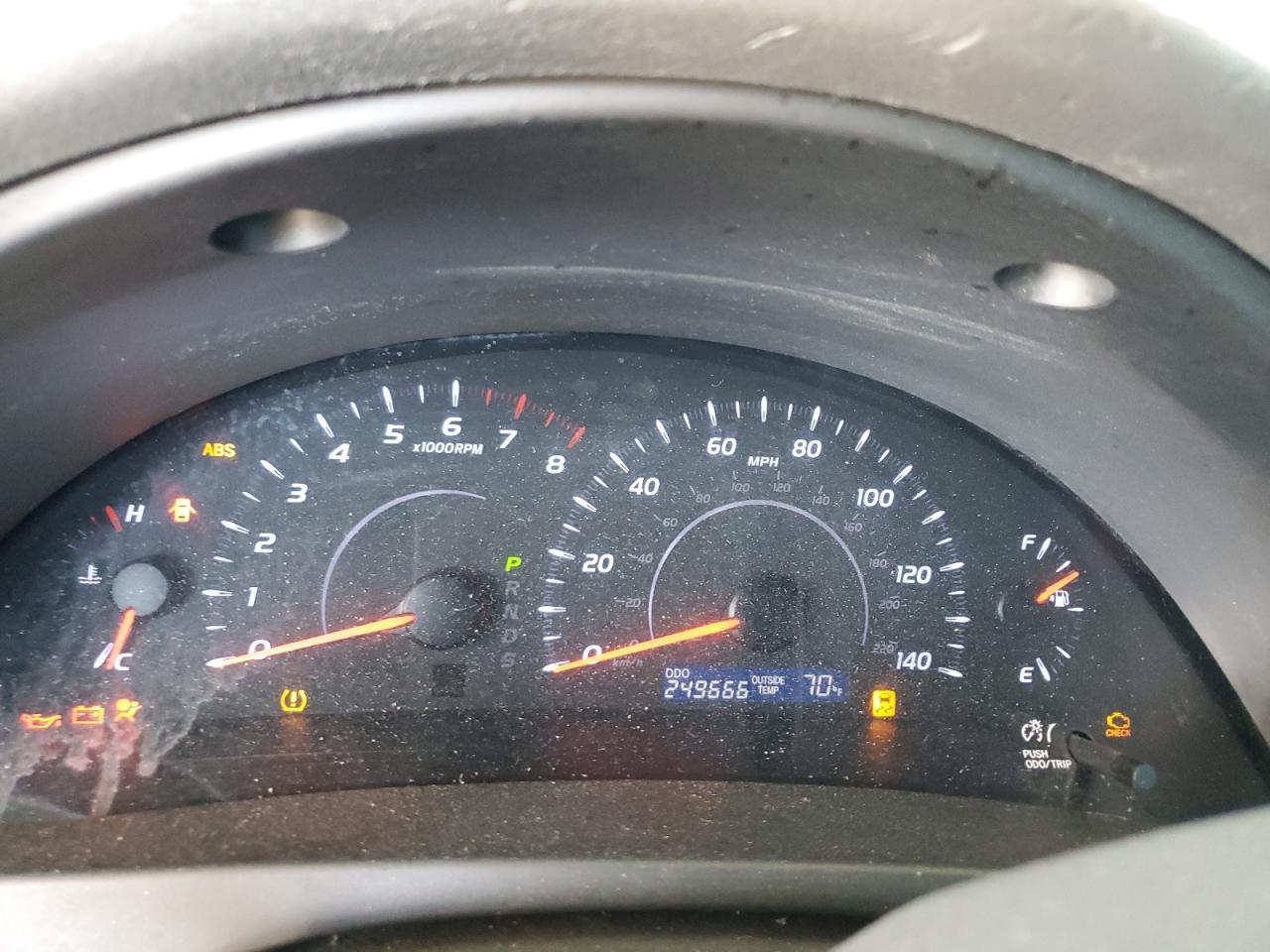 2010 TOYOTA CAMRY