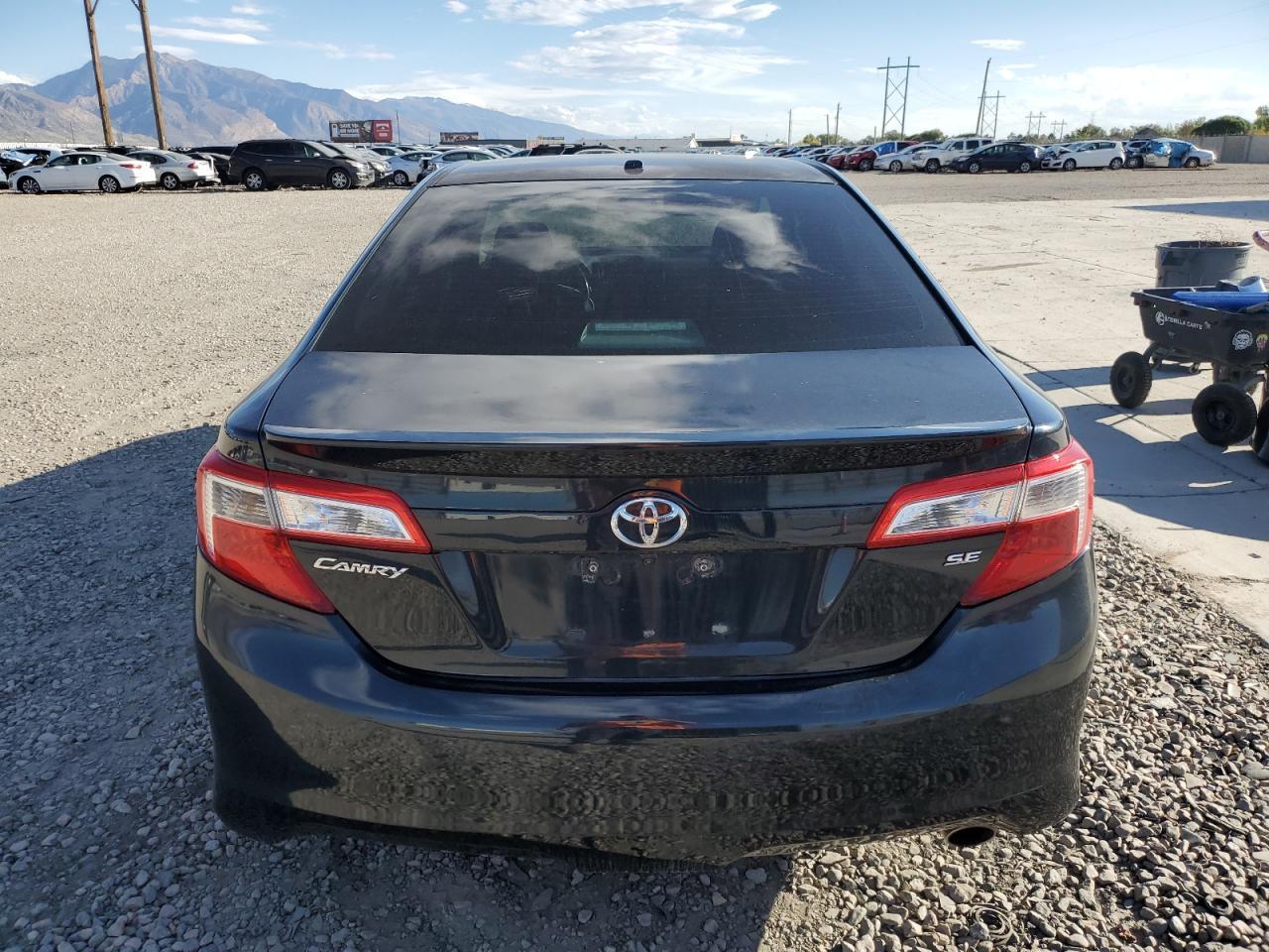 2013 TOYOTA CAMRY