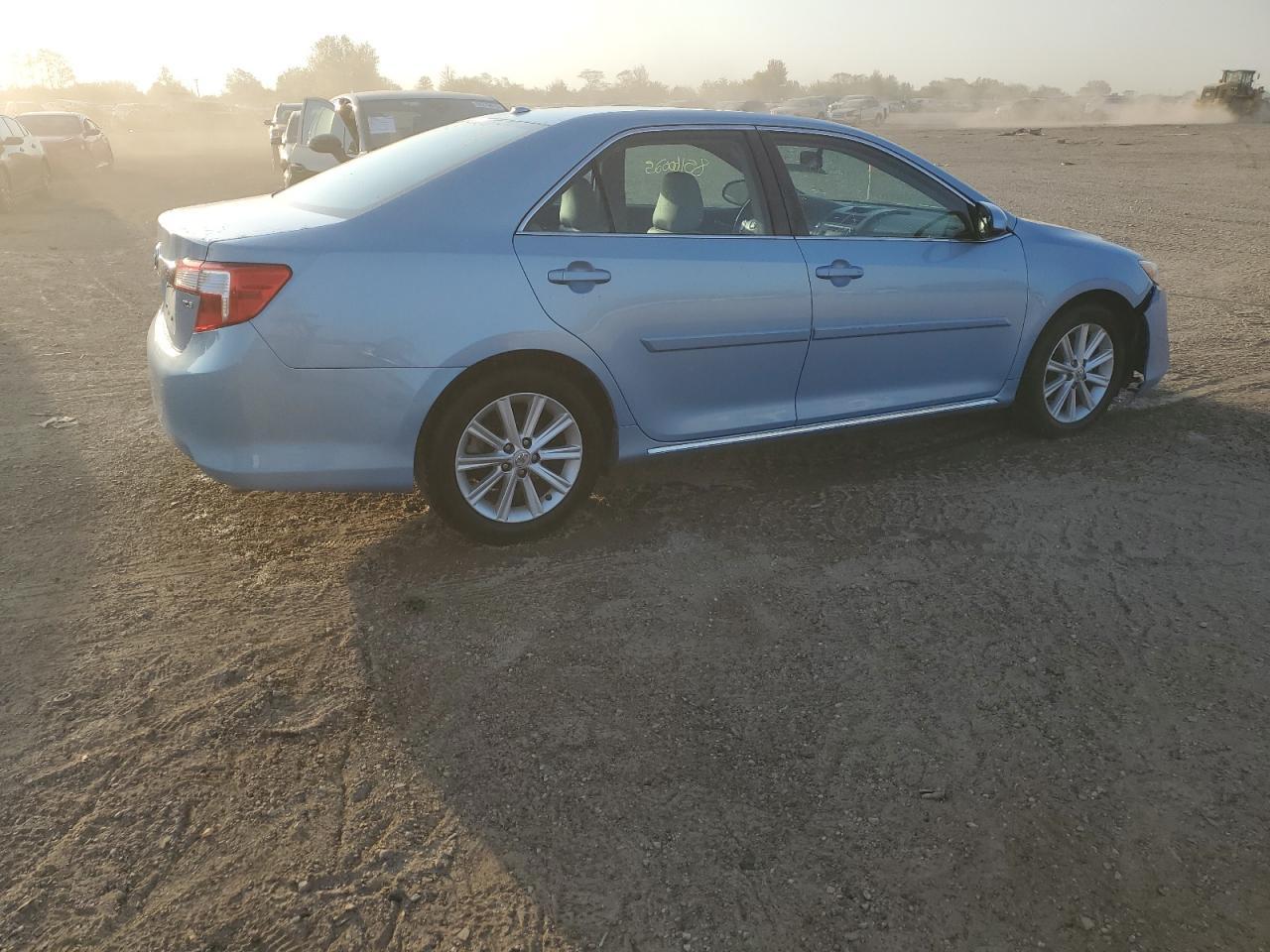 2013 TOYOTA CAMRY