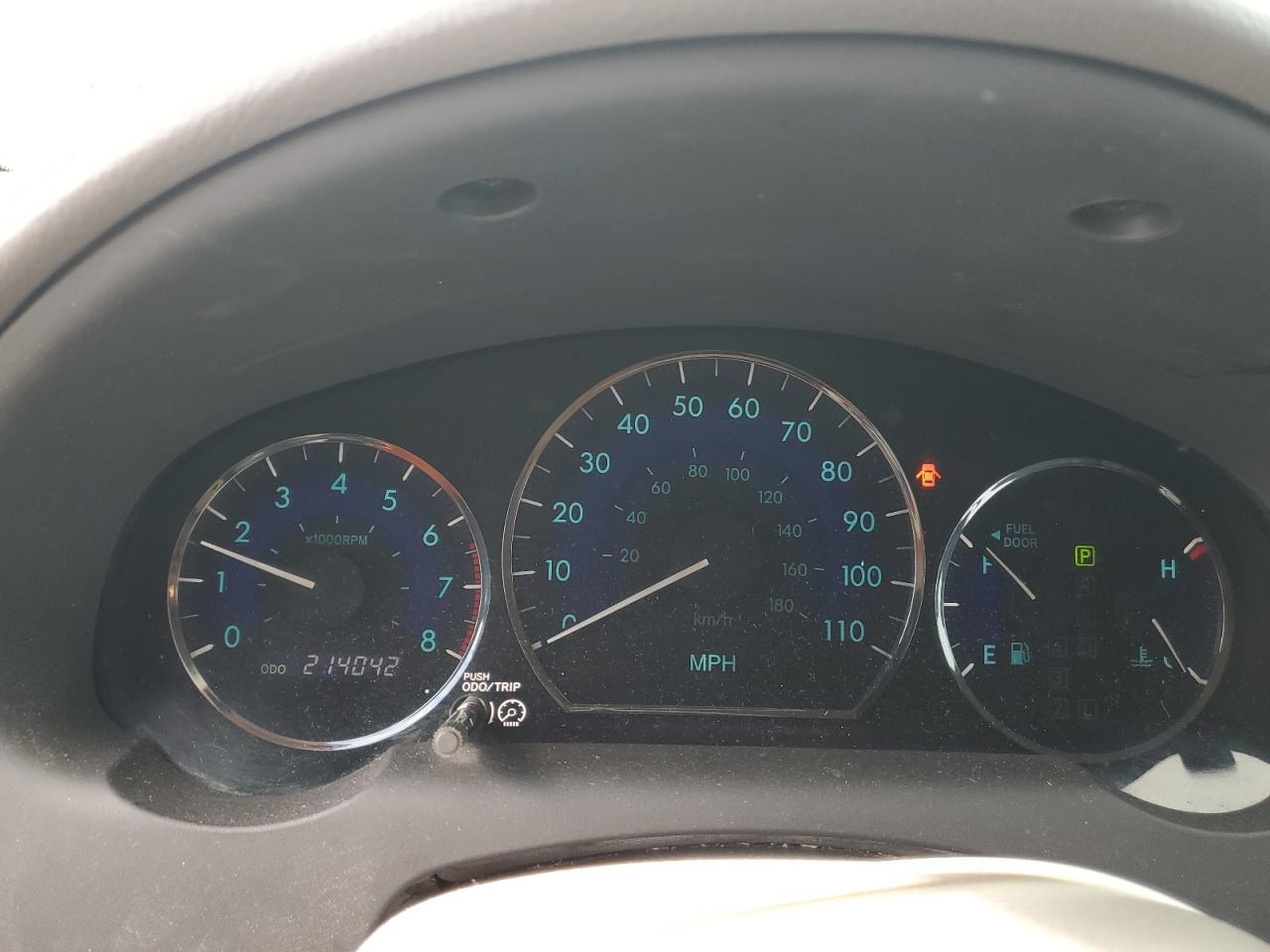 2010 TOYOTA SIENNA
