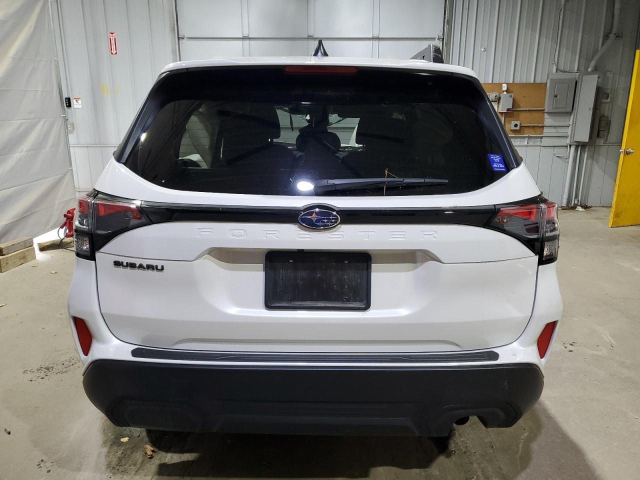 2025 SUBARU FORESTER