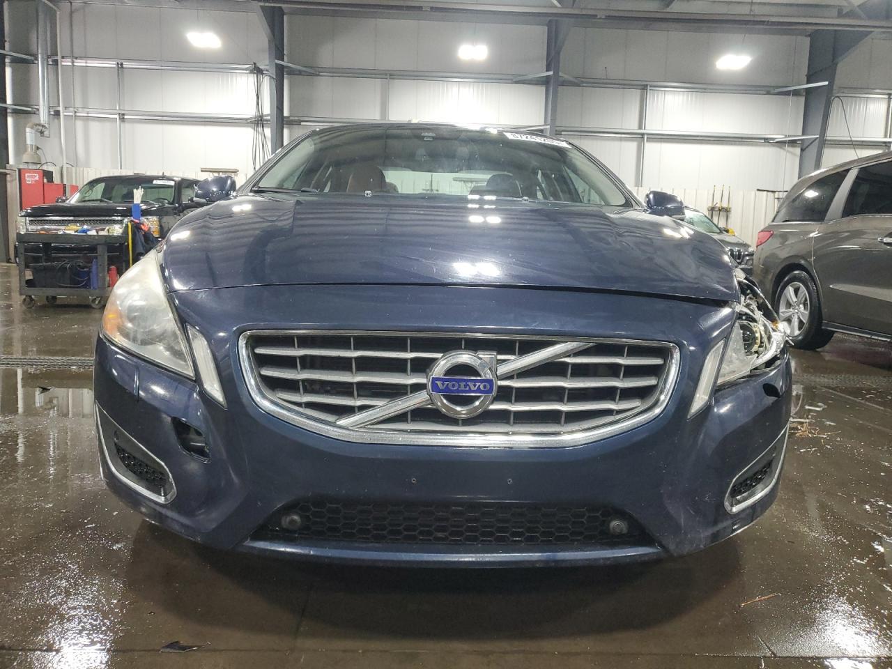 2013 VOLVO S60