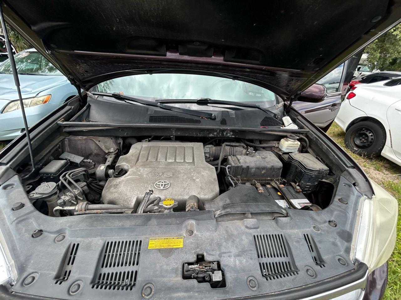 2012 TOYOTA HIGHLANDER