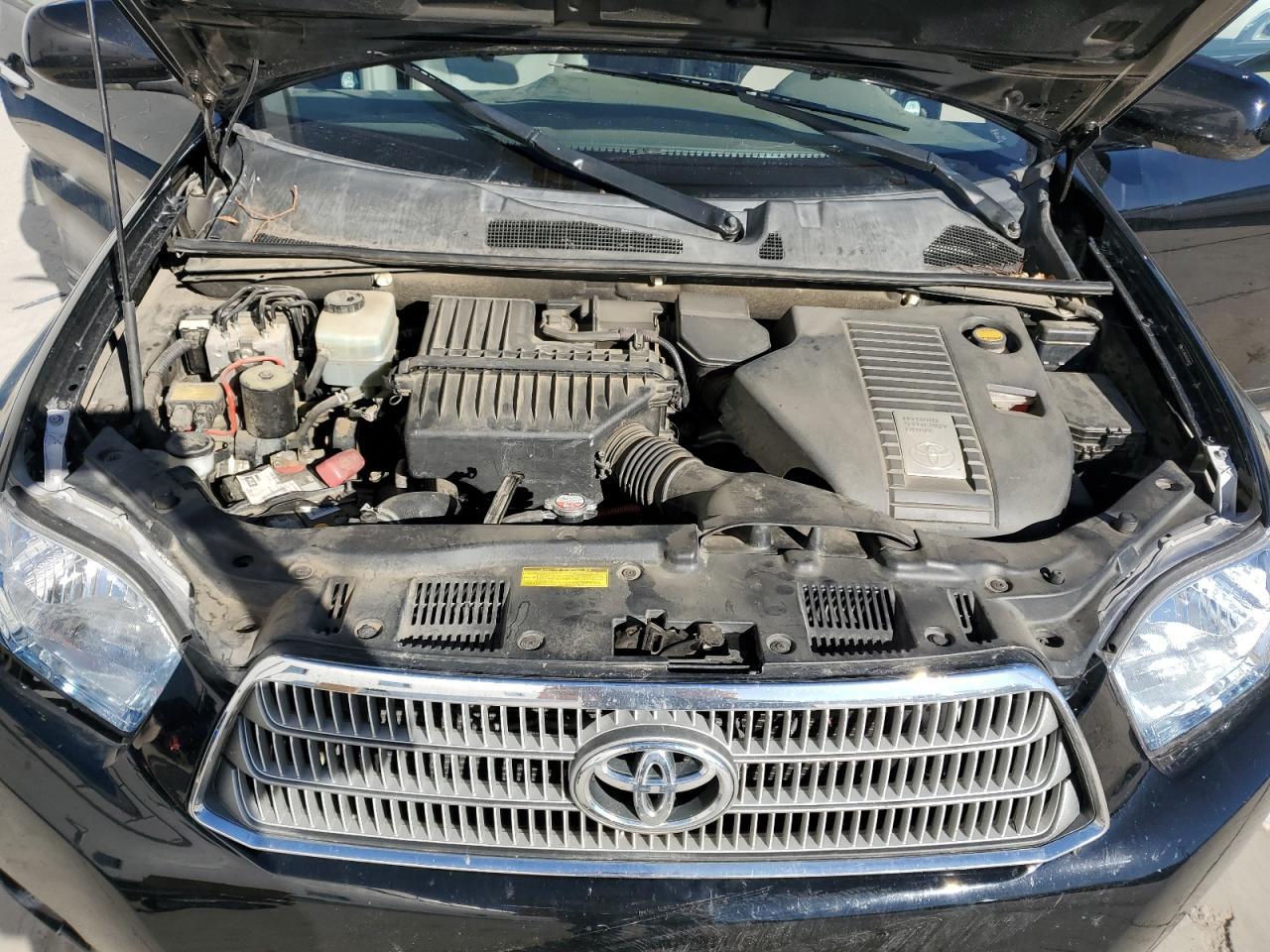 2010 TOYOTA HIGHLANDER