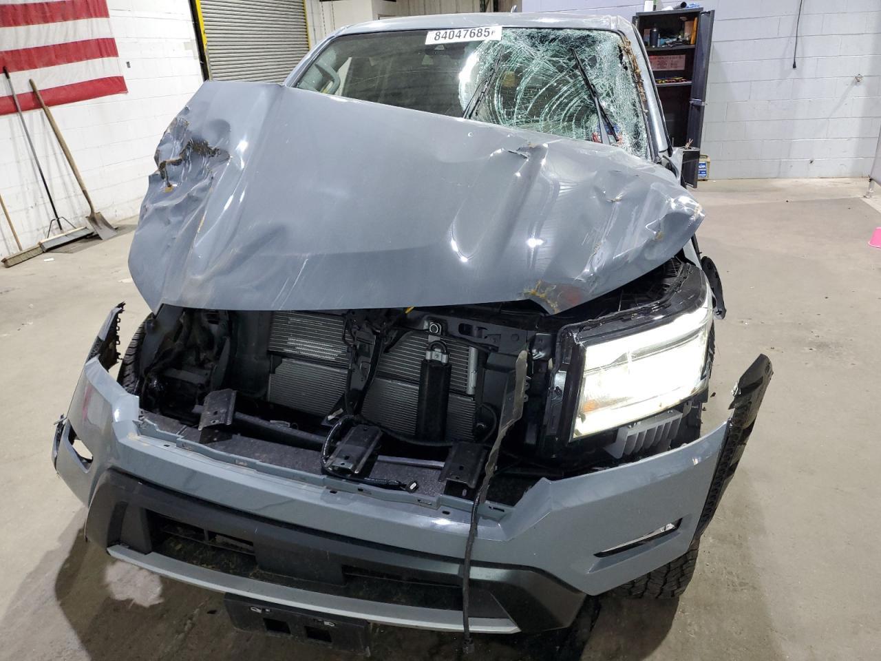 2024 NISSAN Frontier