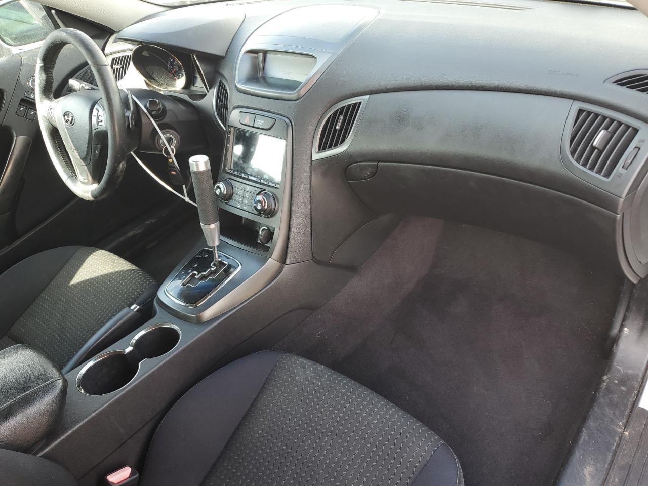 2012 HYUNDAI GENESIS