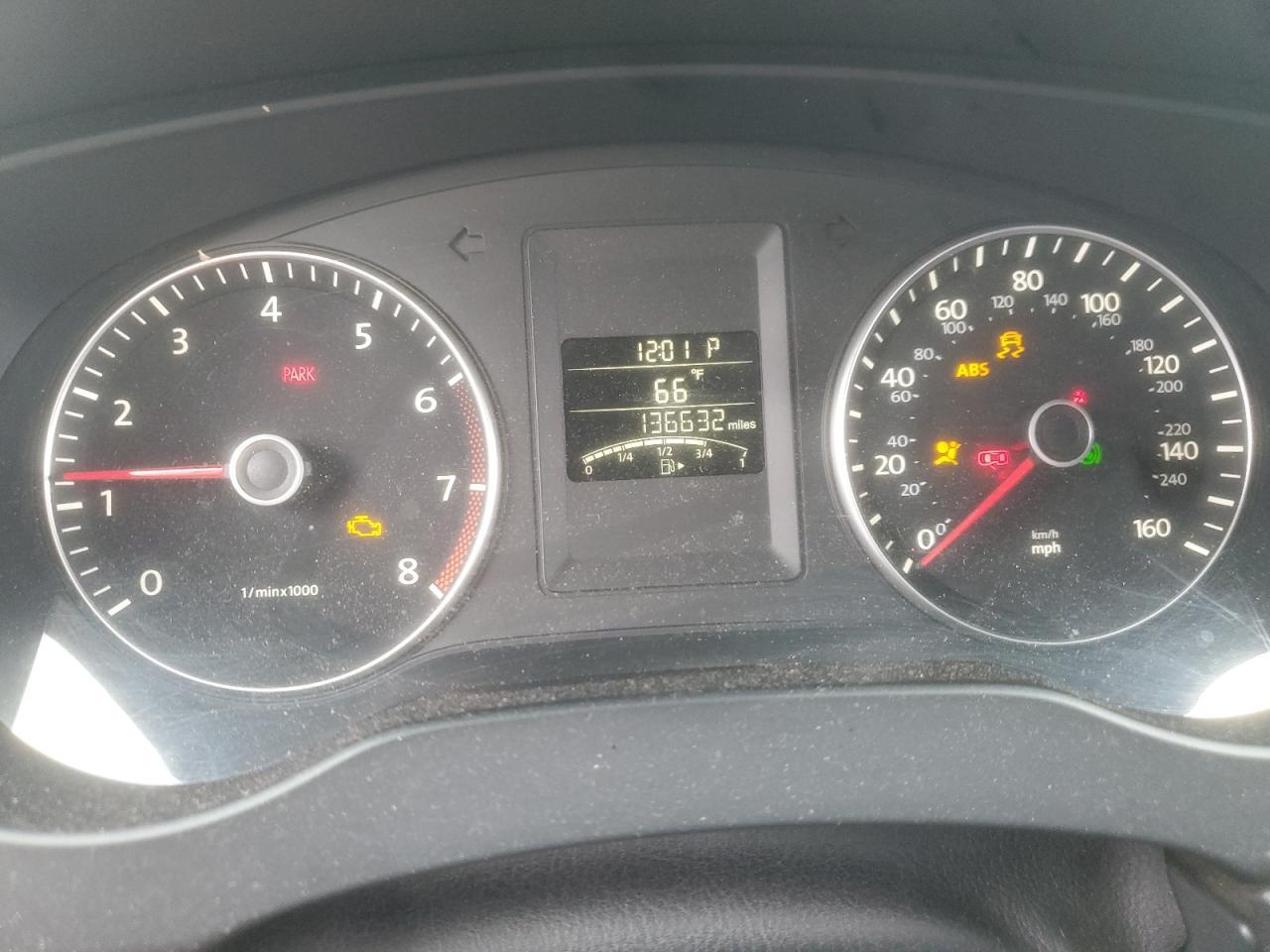 2014 VOLKSWAGEN JETTA