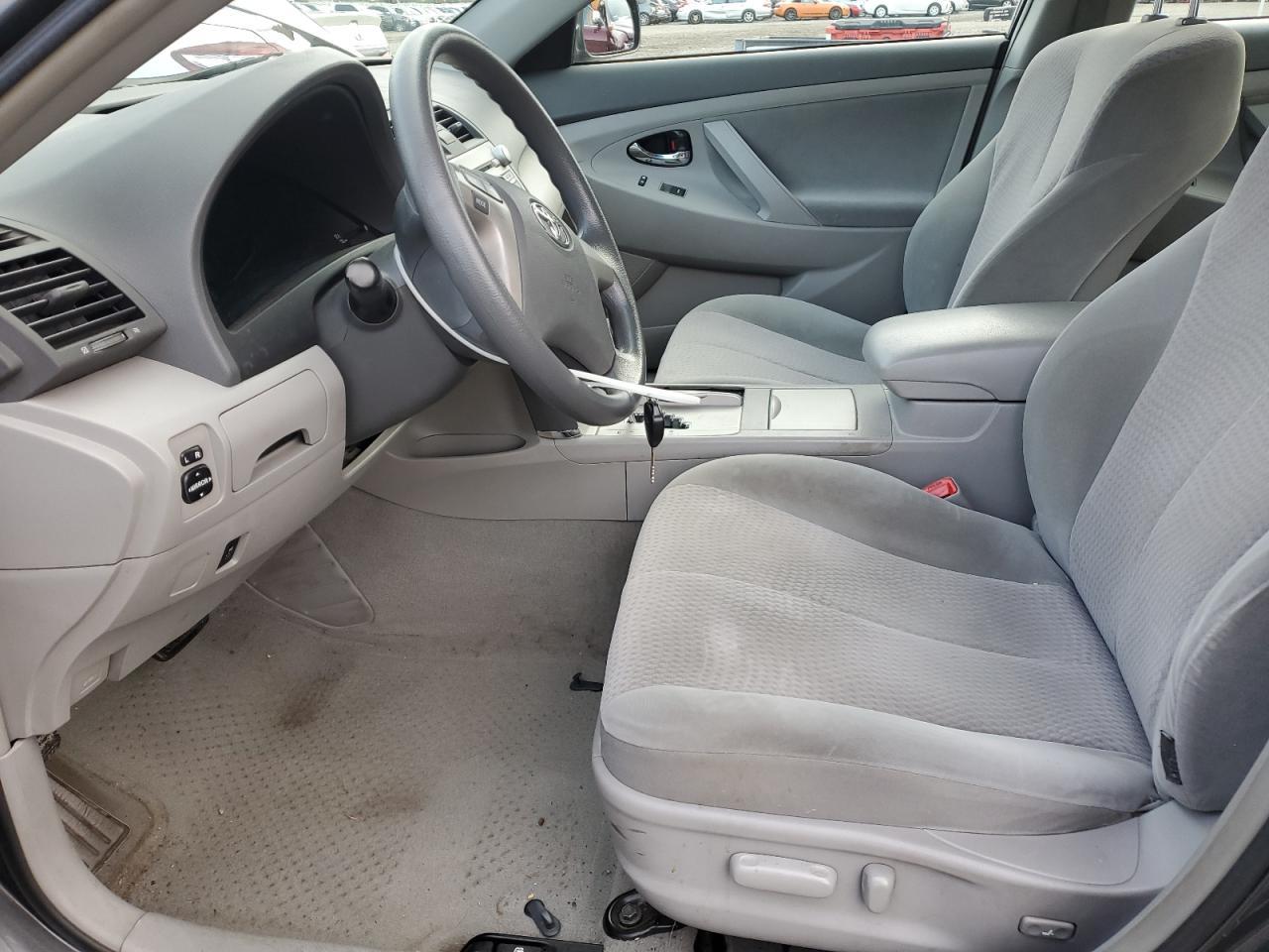 2010 TOYOTA CAMRY