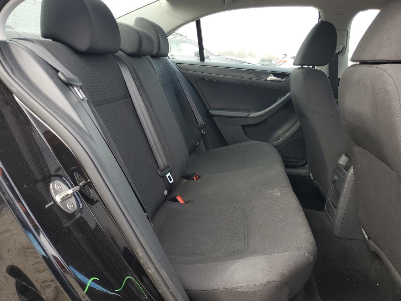 2016 VOLKSWAGEN JETTA