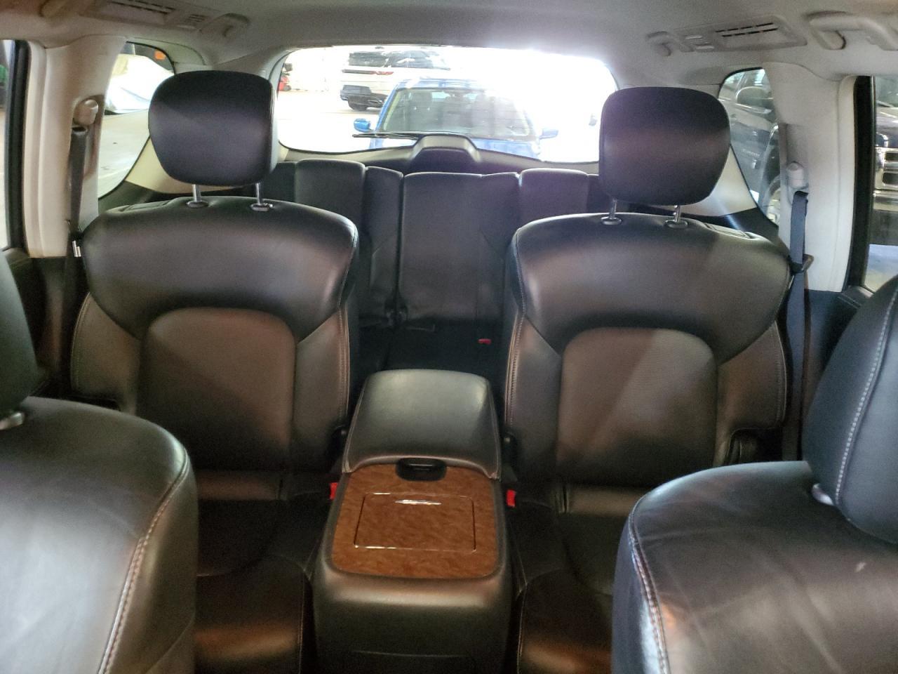 2017 INFINITI QX80
