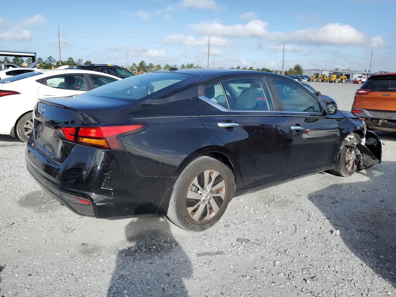 2019 NISSAN ALTIMA