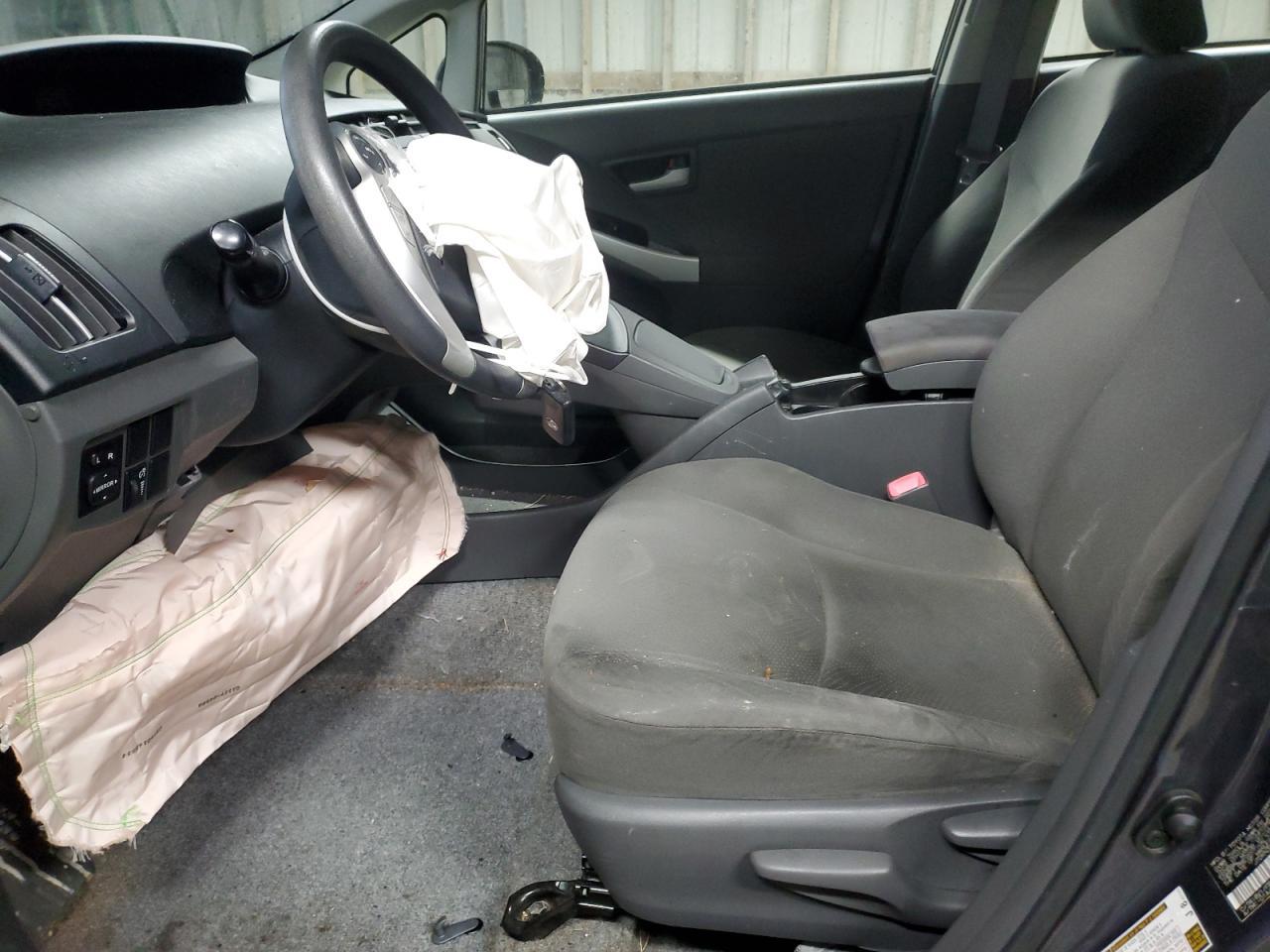 2011 TOYOTA PRIUS