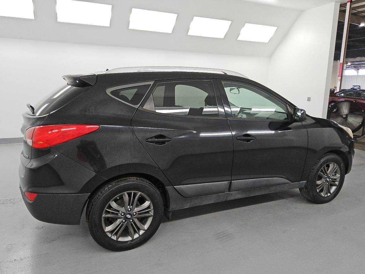 2015 HYUNDAI TUCSON